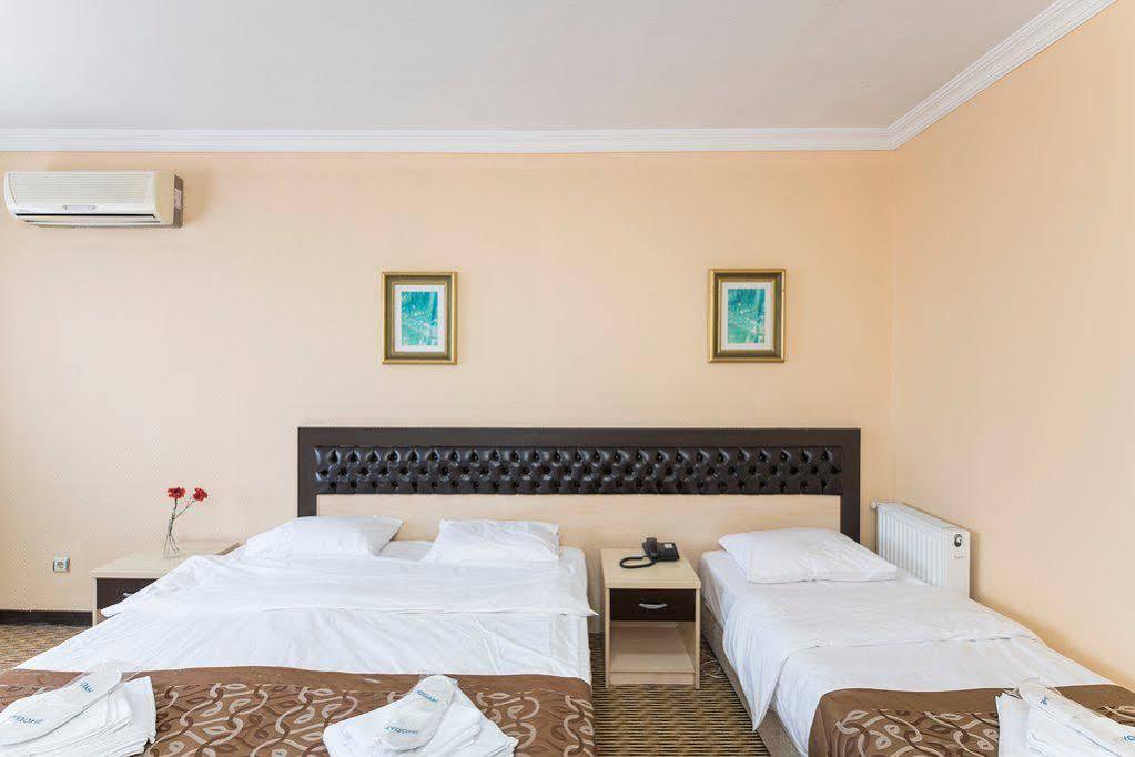 Hotel My Dome Economy Estambul Exterior foto